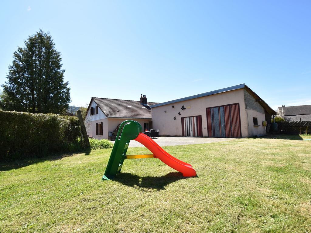 Spacious Holiday Home With Sauna In Celles Sur Plaine Eguisheim Εξωτερικό φωτογραφία